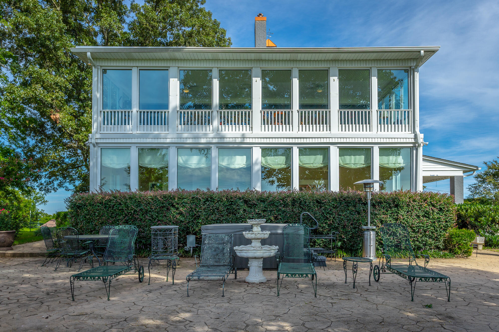 46 North Crest Road Chattanooga, TN 37404 - Photo 4 of 207 Back View