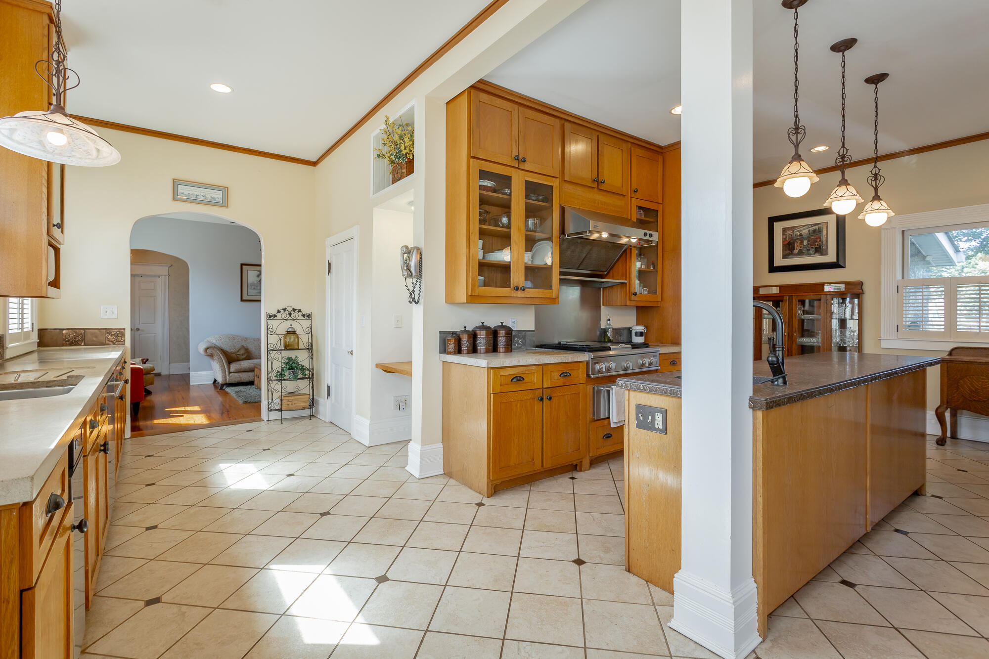 46 North Crest Road Chattanooga, TN 37404 - Photo 41 of 207 Kitchen