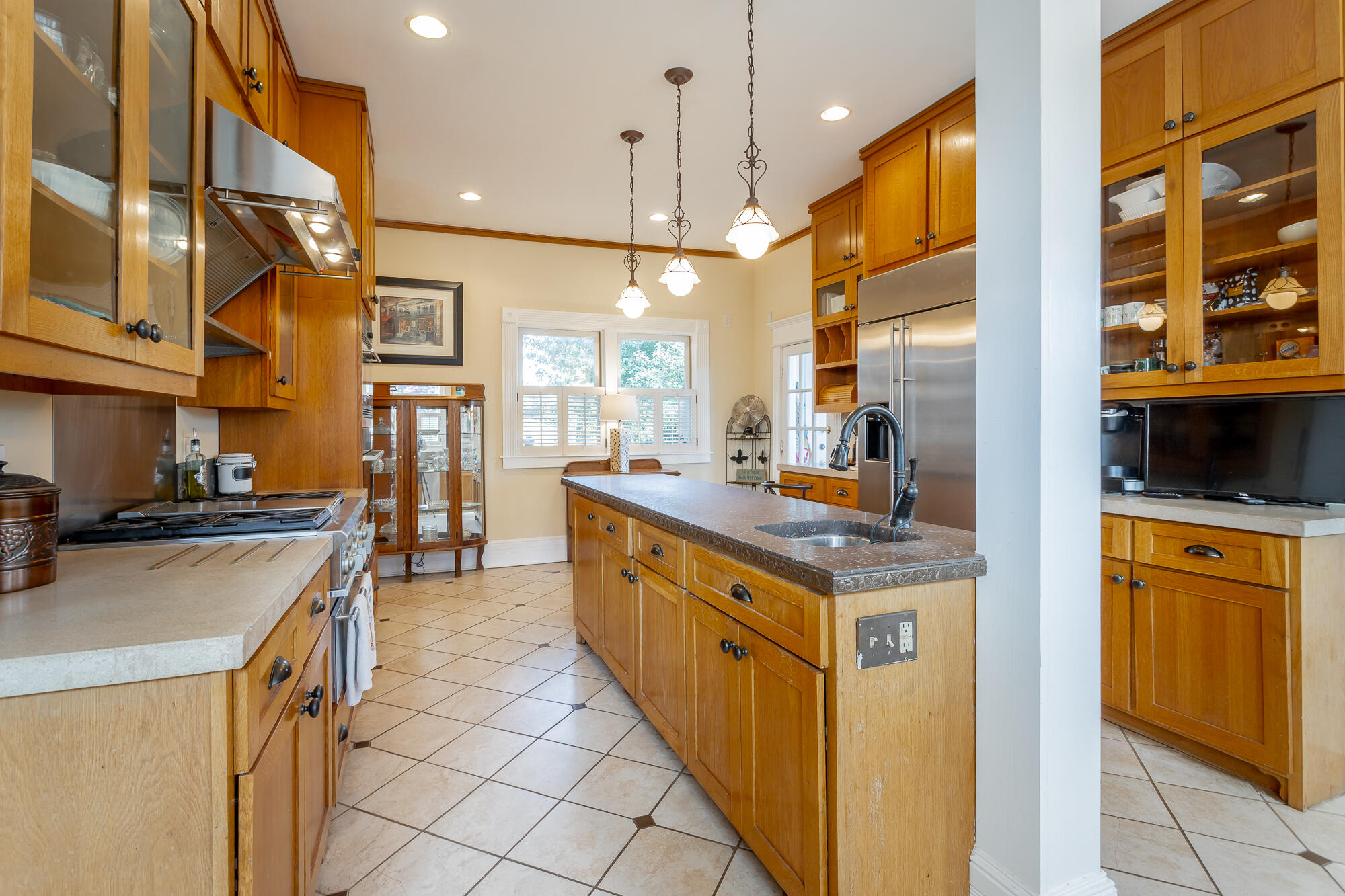 46 North Crest Road Chattanooga, TN 37404 - Photo 47 of 207 Kitchen