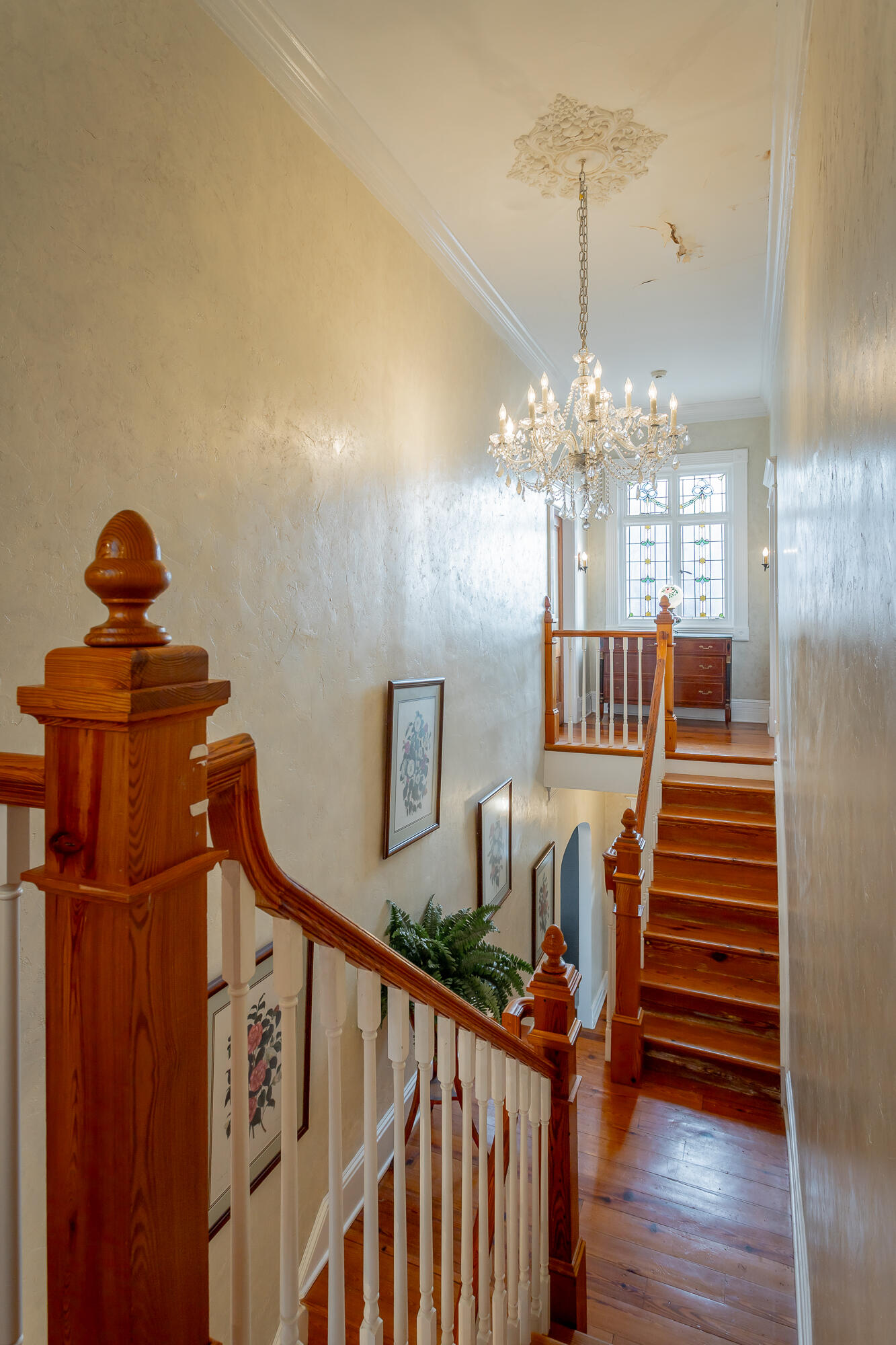 46 North Crest Road Chattanooga, TN 37404 - Photo 89 of 207 Stairway