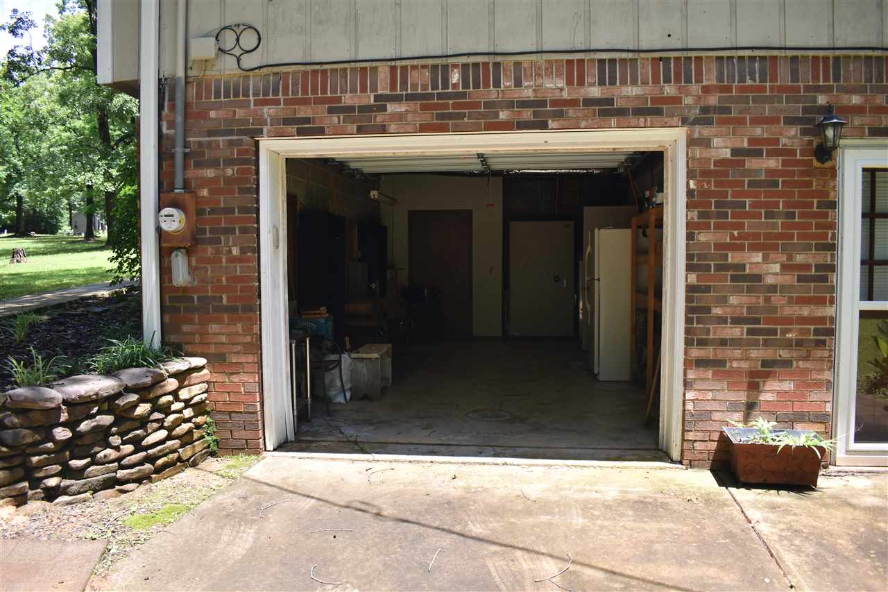 742 Brooks Road Selmer, TN 38375 - Photo 17 of 25 Gallery Image 17