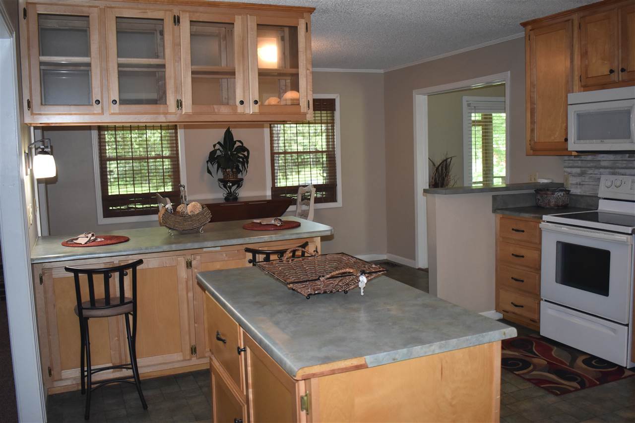 742 Brooks Road Selmer, TN 38375 - Photo 6 of 25 Gallery Image 6