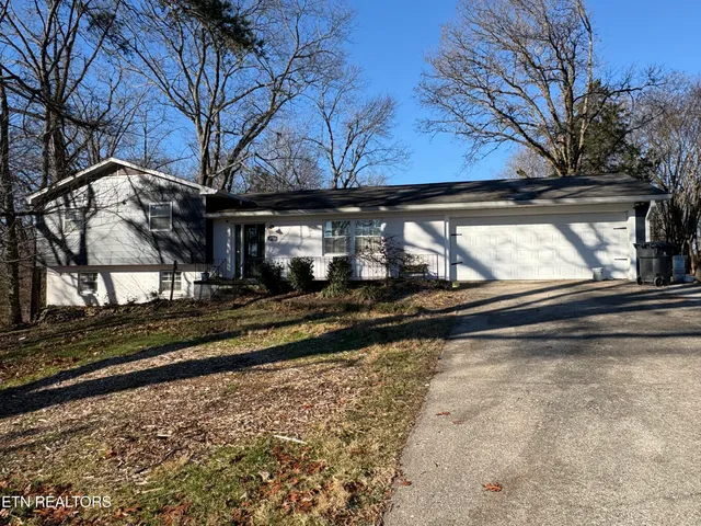 $360,000 | 5720 Chesswood Drive Northeast, Knoxville, TN 37912