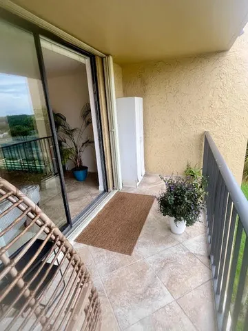 a view of yard with ocean view