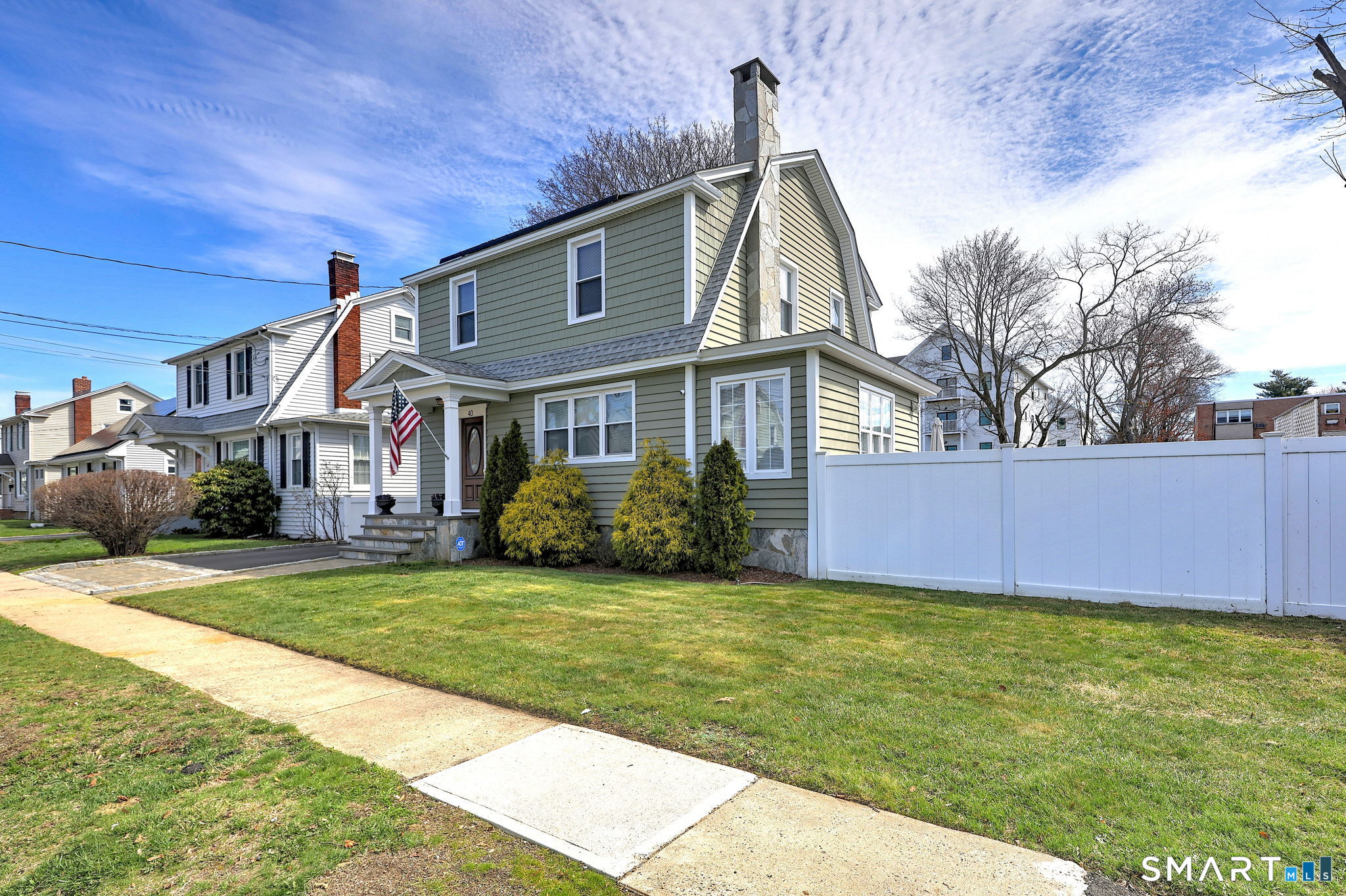 40 Yale Street Stratford, CT 06615 - Photo 31 of 31 a front view of a house with a yard