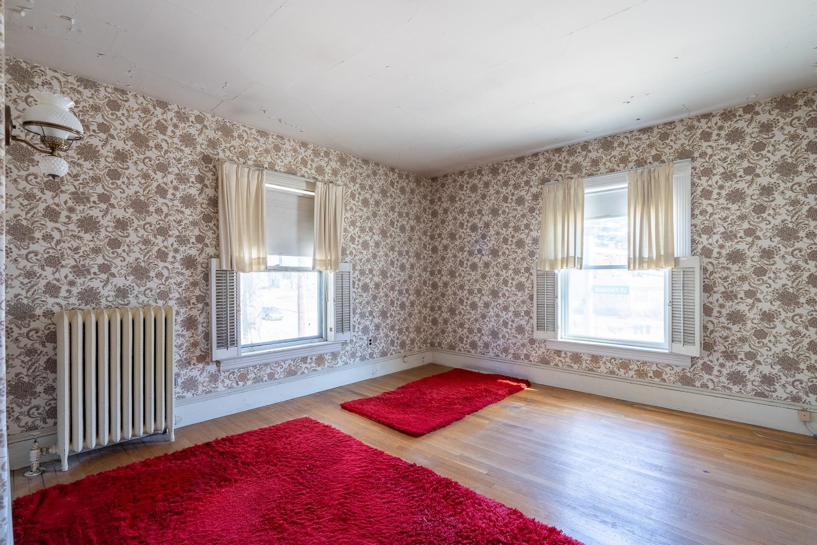 446 Mammoth Road Manchester, NH 03103 - Photo 28 of 38