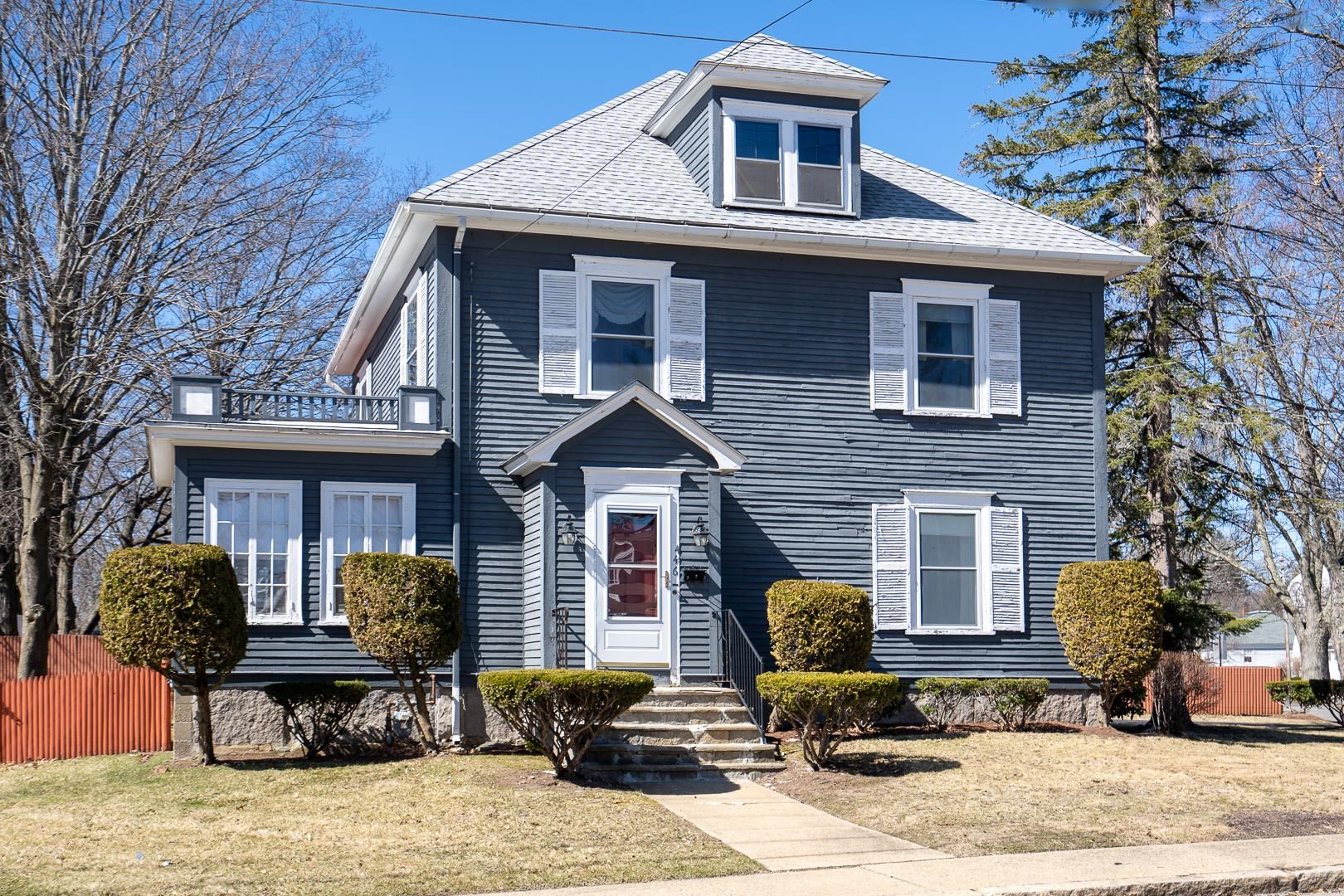 446 Mammoth Road Manchester, NH 03103 - Photo 7 of 38