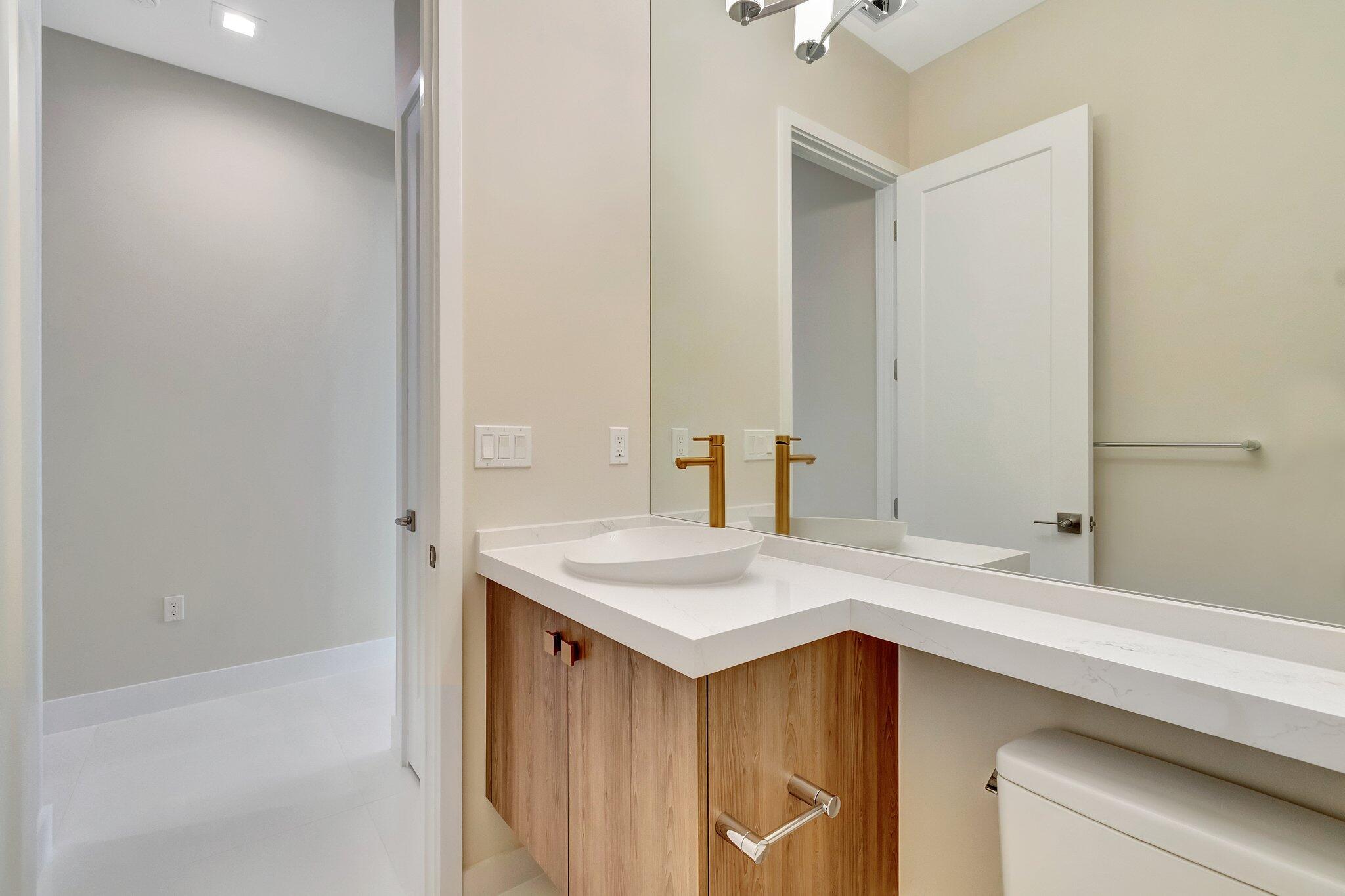9452 Riverside Pk Drive Boca Raton, FL 33434 - Photo 35 of 80 39-web-or-mls-DSC_5933