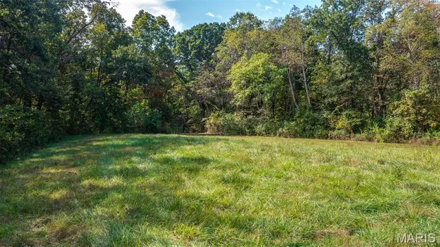 $380,000 | 498 Panama Avenue, Sorento, IL 62086