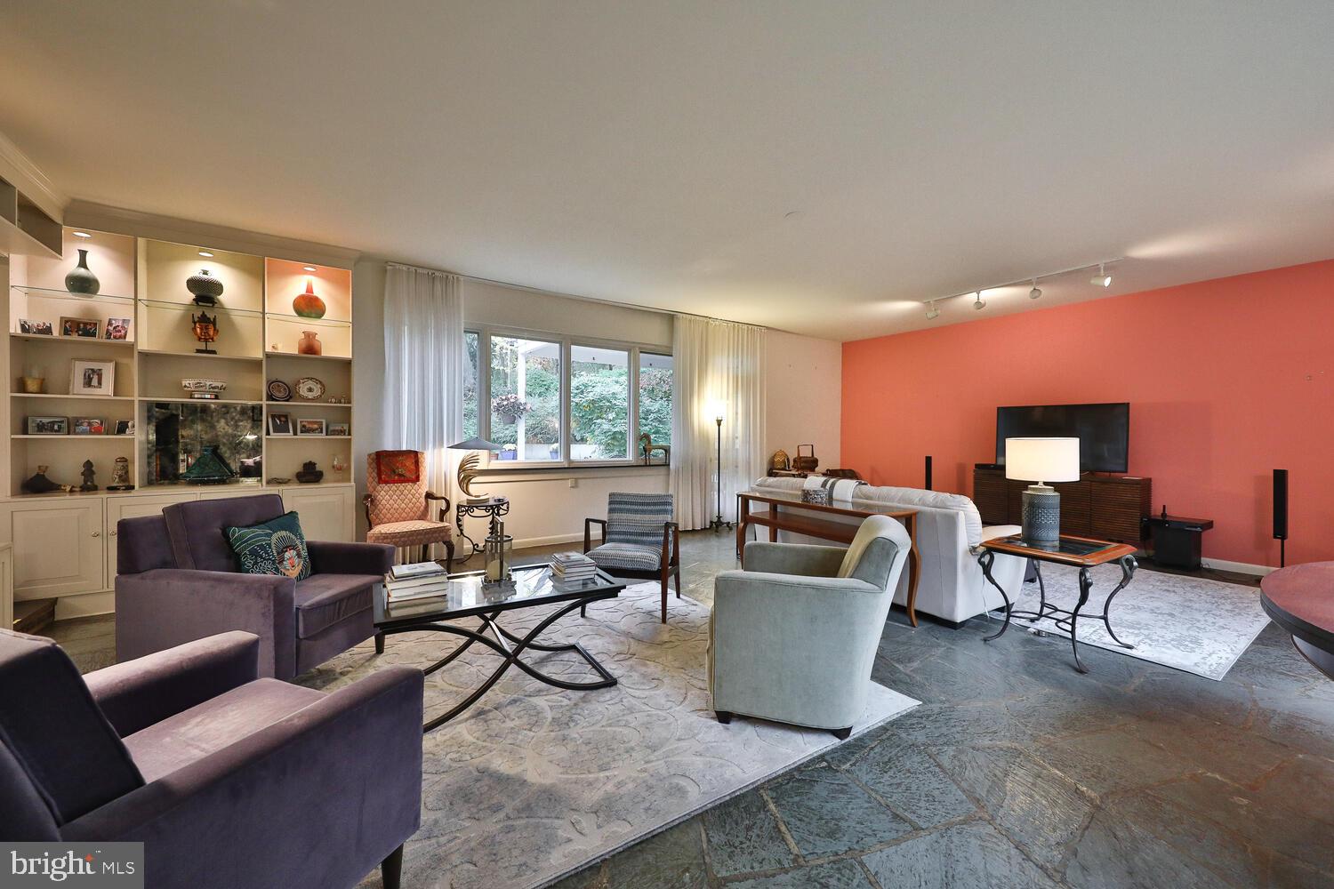 4023 Apalogen Road Philadelphia, PA 19129 - Photo 9 of 58 Gallery Image 9
