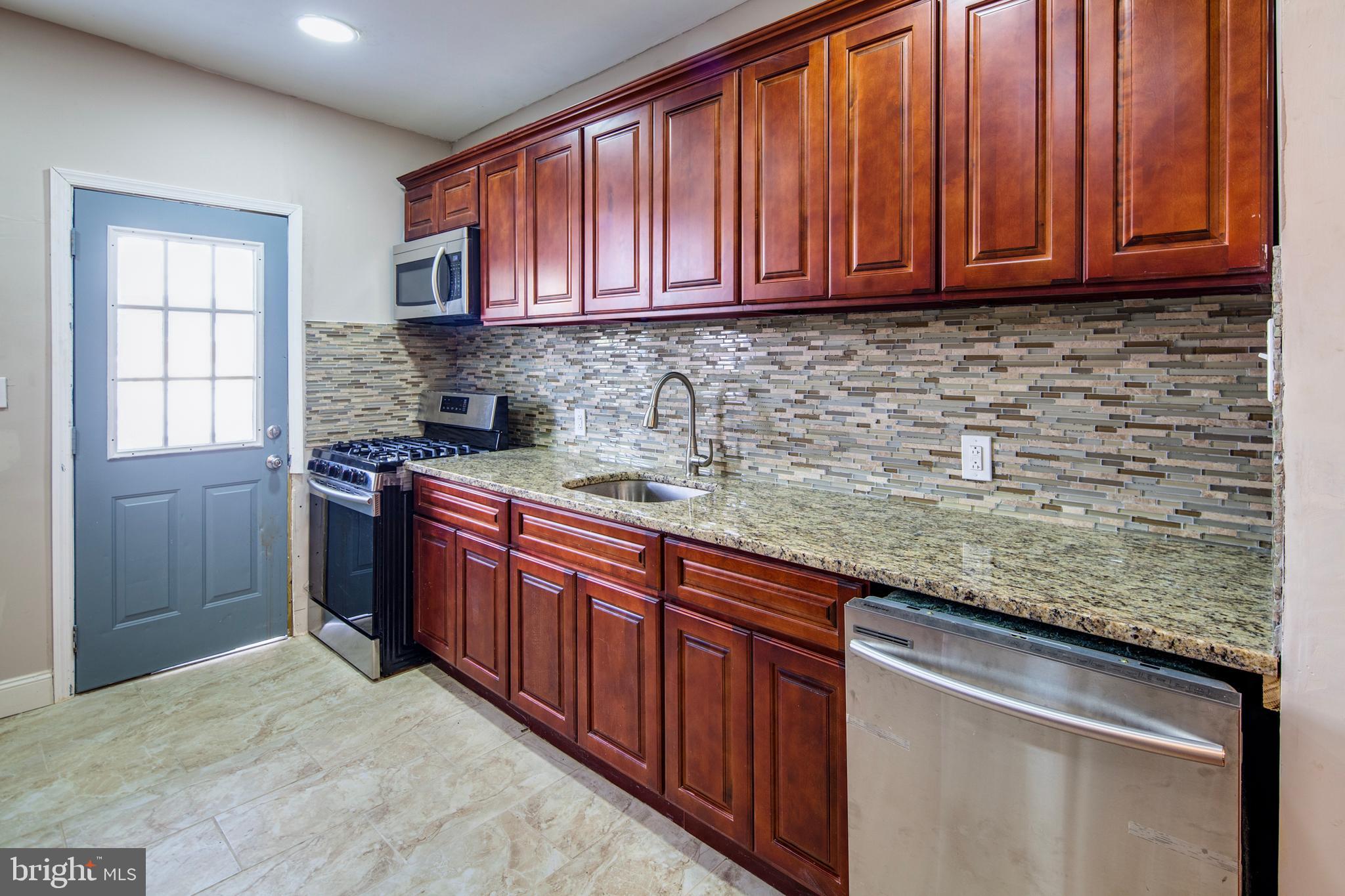 5750 North 5th Street Philadelphia, PA 19120 - Photo 14 of 21 Kitchen