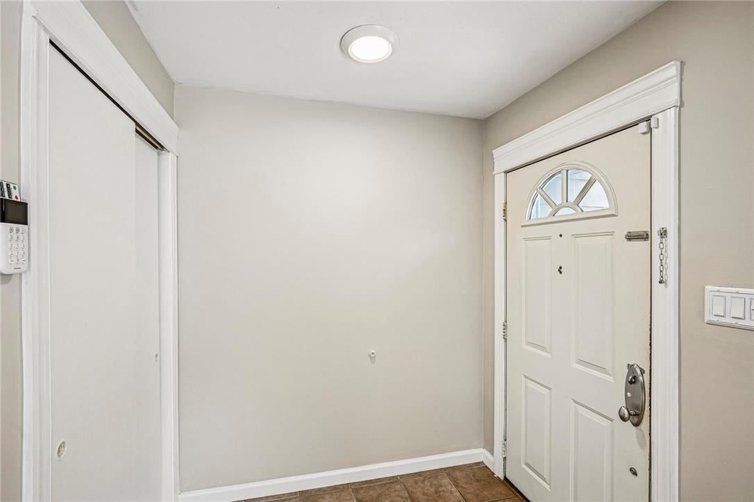 2428 Nottingham Road Bethlehem, PA 18017 - Photo 3 of 48 A welcoming front entry features durable tile flooring and a brightly lit recessed ceiling.