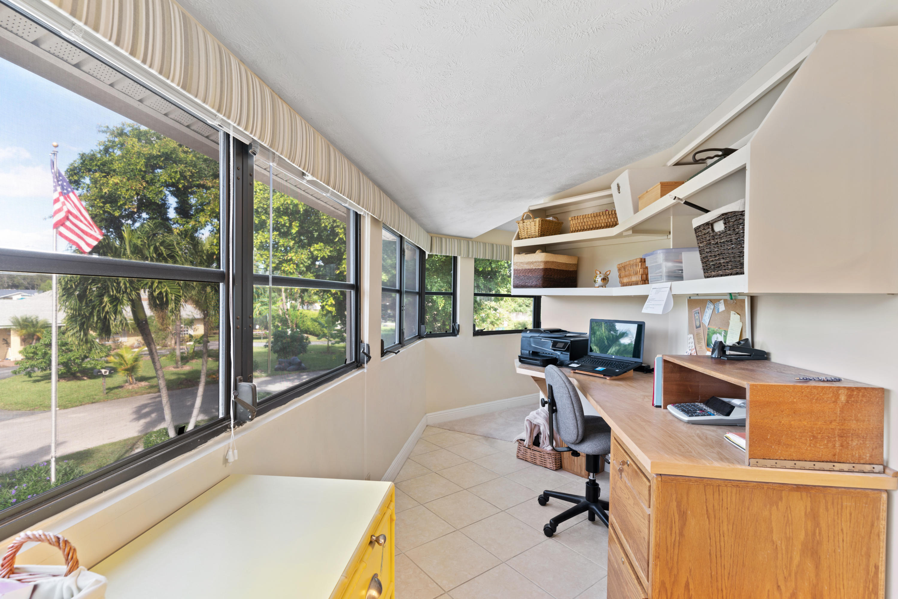 2016 Joy-Rene Lane North Palm Beach, FL 33408 - Photo 10 of 24 UNIT #1 OFFICE AREA