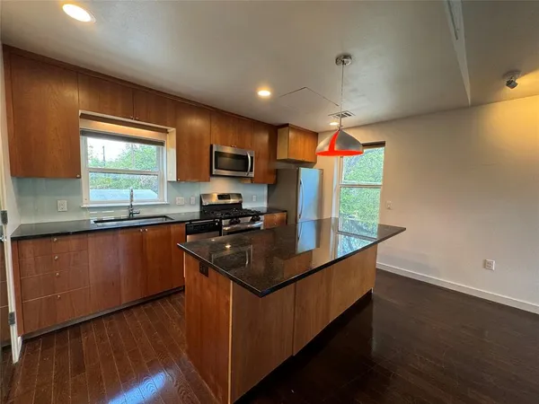 $1,790 | 1208 East 2nd Street, Unit B, Austin, TX 78702