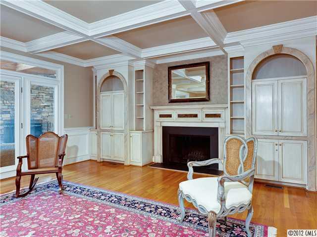 1740 Rutledge Avenue Charlotte, NC 28211 - Photo 5 of 16 Gallery Image 5