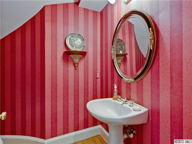 1740 Rutledge Avenue Charlotte, NC 28211 - Photo 6 of 16 Gallery Image 6