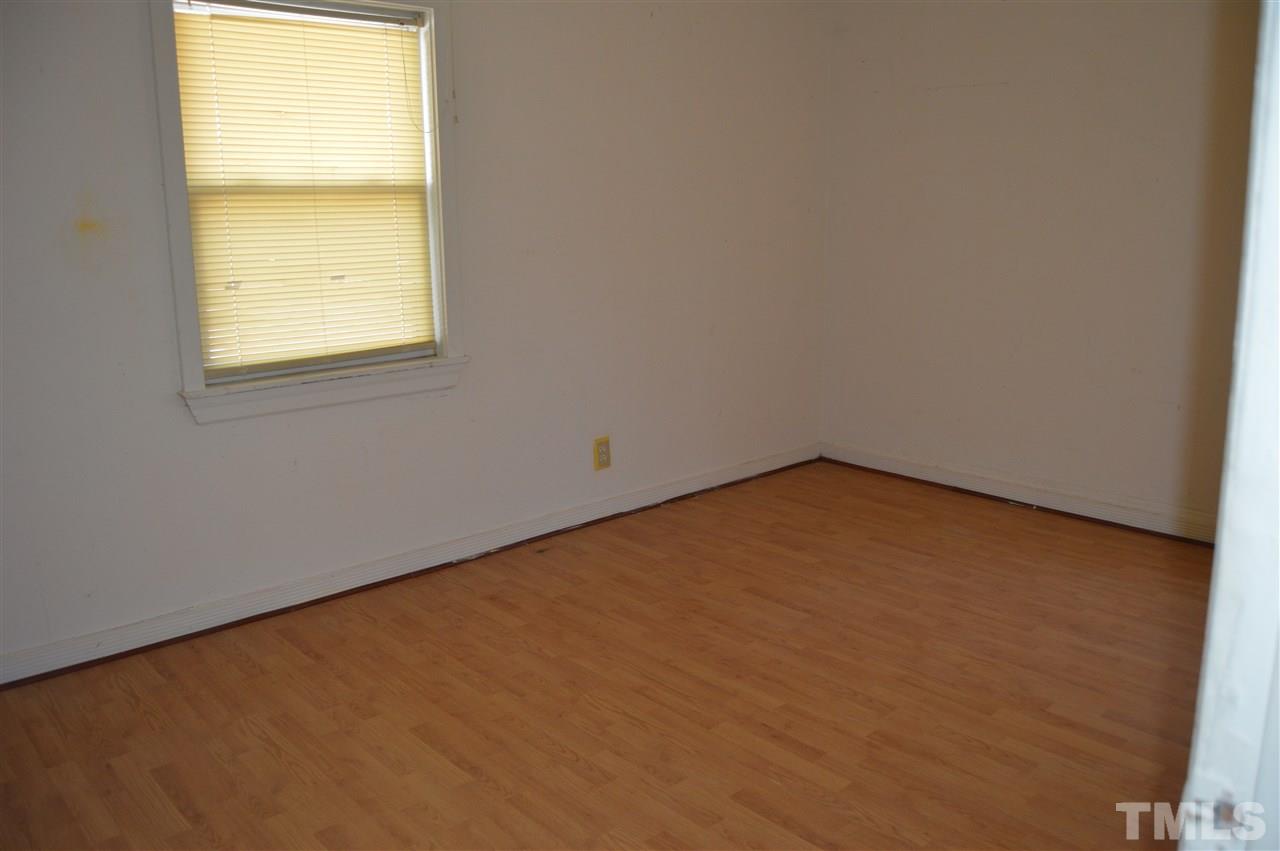 579 Rose Lane Raleigh, NC 27610 - Photo 6 of 9