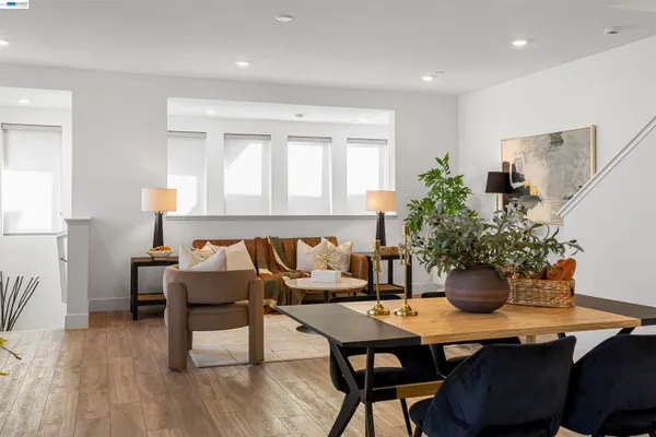 $1,199,000 | 5767 Iron Horse Parkway, Unit D, Dublin, CA 94568