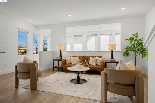 $1,199,000 | 5767 Iron Horse Parkway, Unit D, Dublin, CA 94568