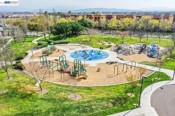 $1,199,000 | 5767 Iron Horse Parkway, Unit D, Dublin, CA 94568