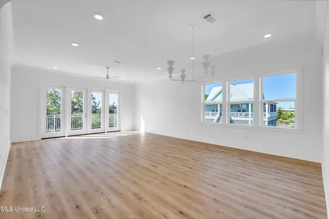 $795,000 | 136 5th Avenue, Pass Christian, MS 39571