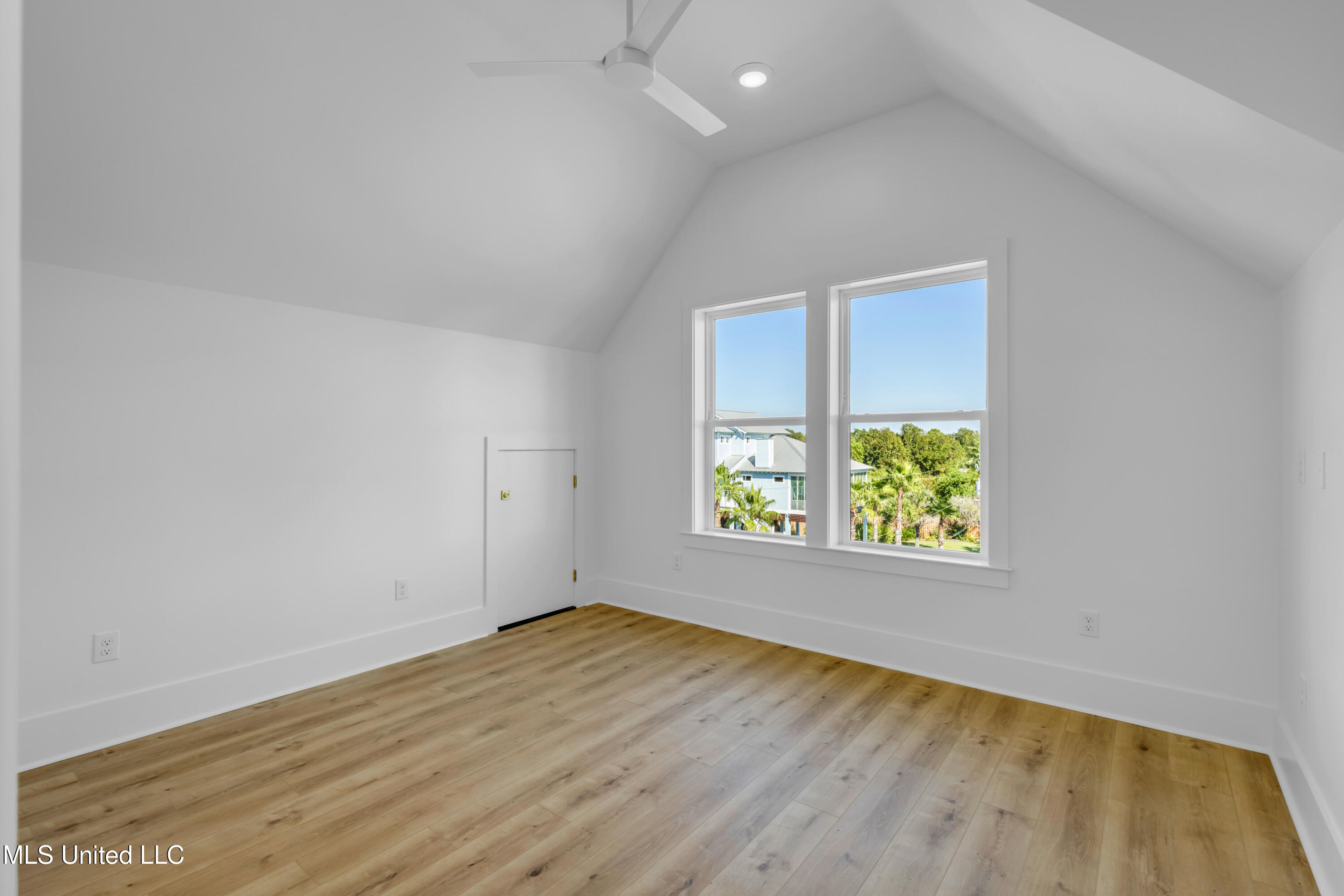 136 5th Avenue Pass Christian, MS 39571 - Photo 34 of 45 136FifthAve-34