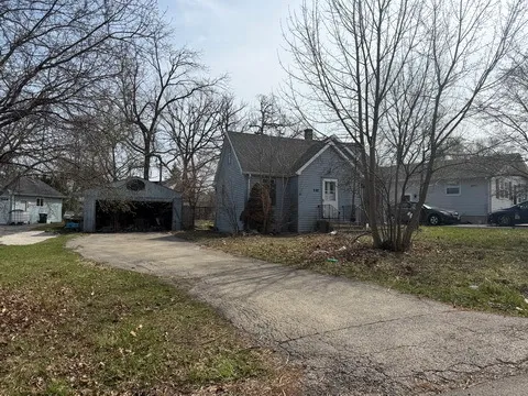 $69,900 | 543 Arbor Drive, Round Lake Park, IL 60073