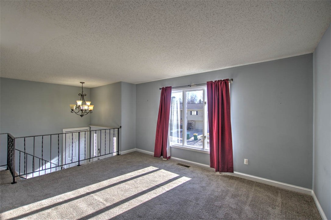 1960 West Melrose Drive Decatur, IL 62526 - Photo 4 of 31 Gallery Image 4