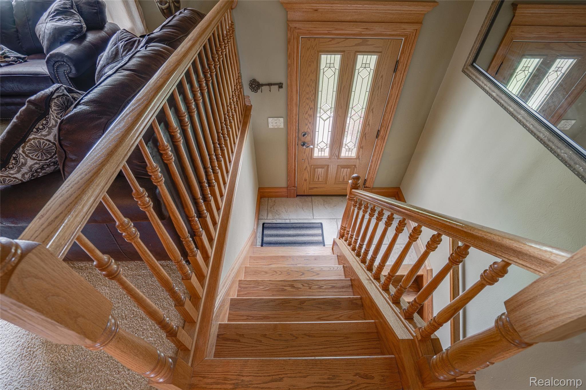 13133 Hull Road Monroe, MI 48161 - Photo 30 of 42 hull stairway pic.jpg