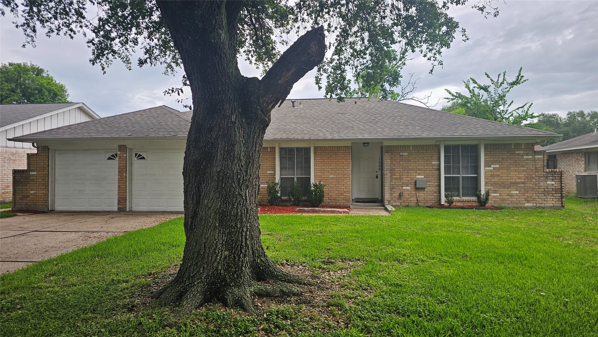 1404 Cactus Street Baytown, TX 77521 - Photo 1 of 25