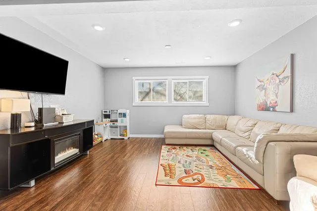 $350,000 | 2918 Village Green Drive, Moorhead, MN 56560