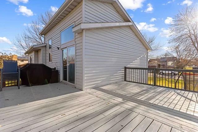 $350,000 | 2918 Village Green Drive, Moorhead, MN 56560