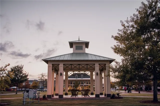 $660,000 | 700 Cottage Lane, Covington, LA 70433