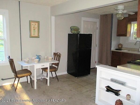 1731 Reo Road Lansing, MI 48910 - Photo 5 of 29 Main room looking into kitchen