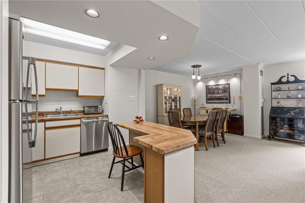 5 Bayard Road, Unit 307 Pittsburgh, PA 15213 - Photo 3 of 20 a view of kitchen with sink and cabinets