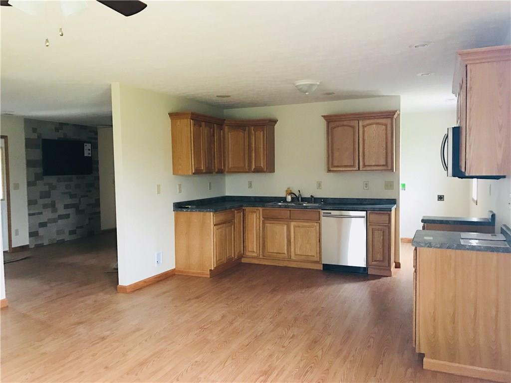 234 Saddlebrook Springfield, OH 45502 - Photo 5 of 14