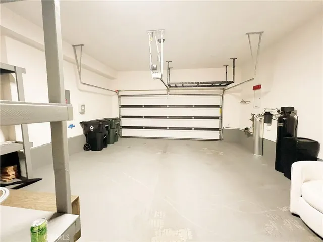 a view of entryway and hall