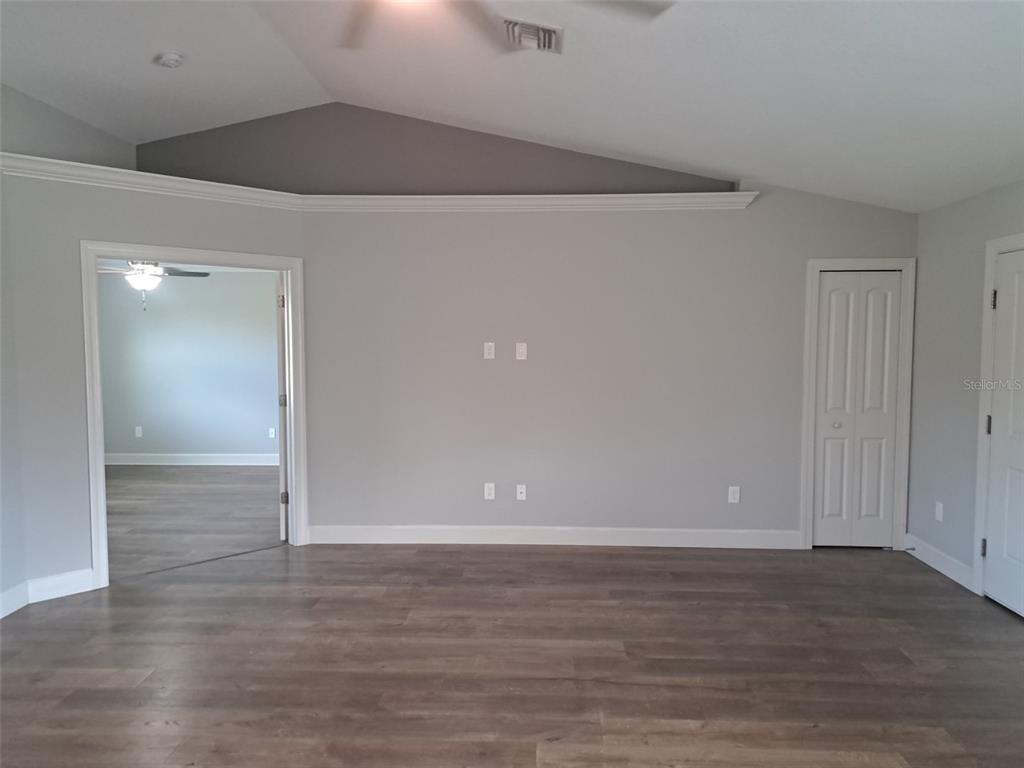 1551 Gantry Road North Port, FL 34288 - Photo 10 of 29