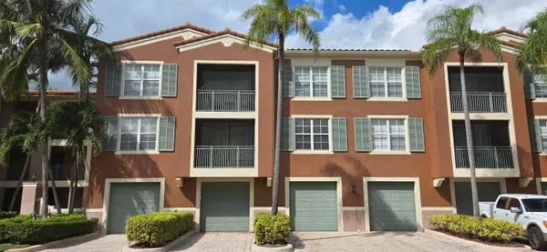 $2,900 | 11790 St Andrews Place, Unit 302, Wellington, FL 33414