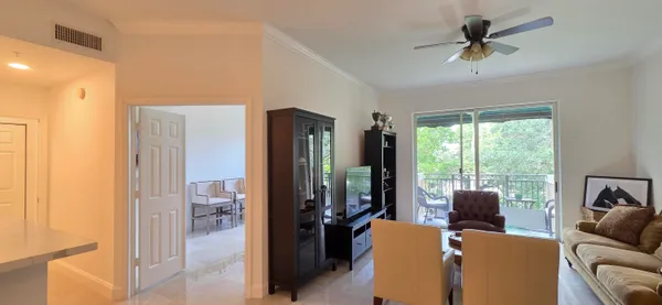 $2,900 | 11790 St Andrews Place, Unit 302, Wellington, FL 33414