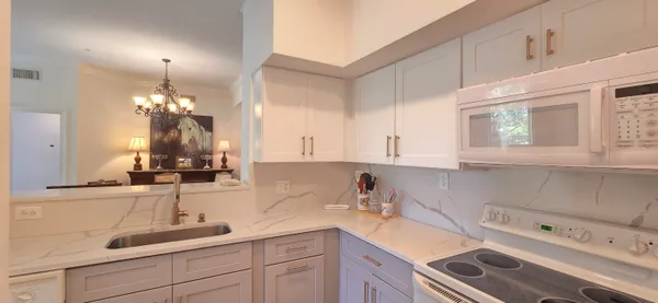 $2,900 | 11790 St Andrews Place, Unit 302, Wellington, FL 33414