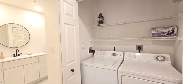 $2,900 | 11790 St Andrews Place, Unit 302, Wellington, FL 33414
