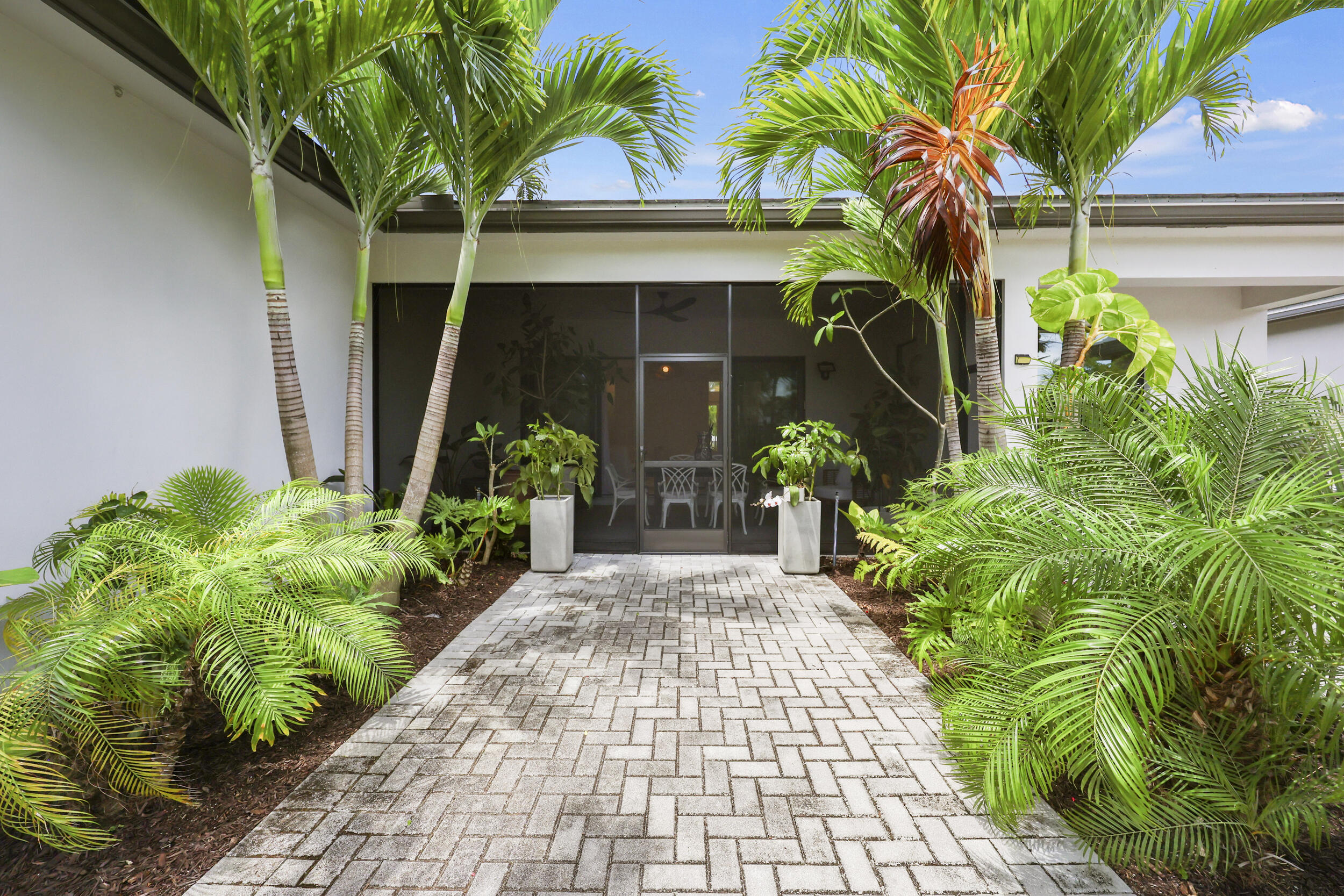 17044 Watersprite Lakes Road Boca Raton, FL 33496 - Photo 37 of 55 36-48_453a9019