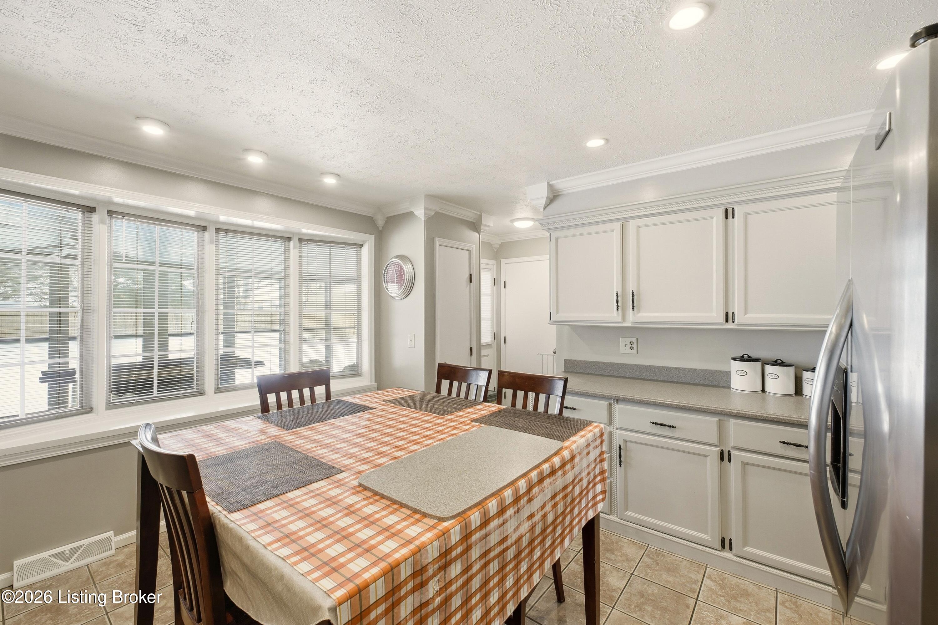 2524 Zoneton Road Shepherdsville, KY 40165 - Photo 11 of 43 2524 Zoneton Rd