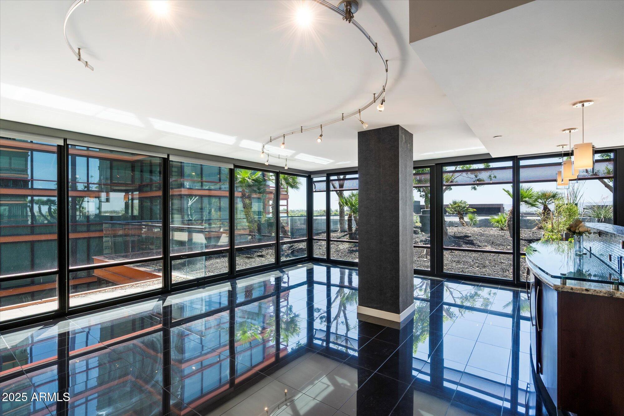 4808 North 24th Street, Unit 627 Phoenix, AZ 85016 - Photo 3 of 57 a view of a room with windows