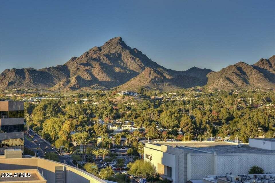 4808 North 24th Street, Unit 627 Phoenix, AZ 85016 - Photo 52 of 57 a view of outside area