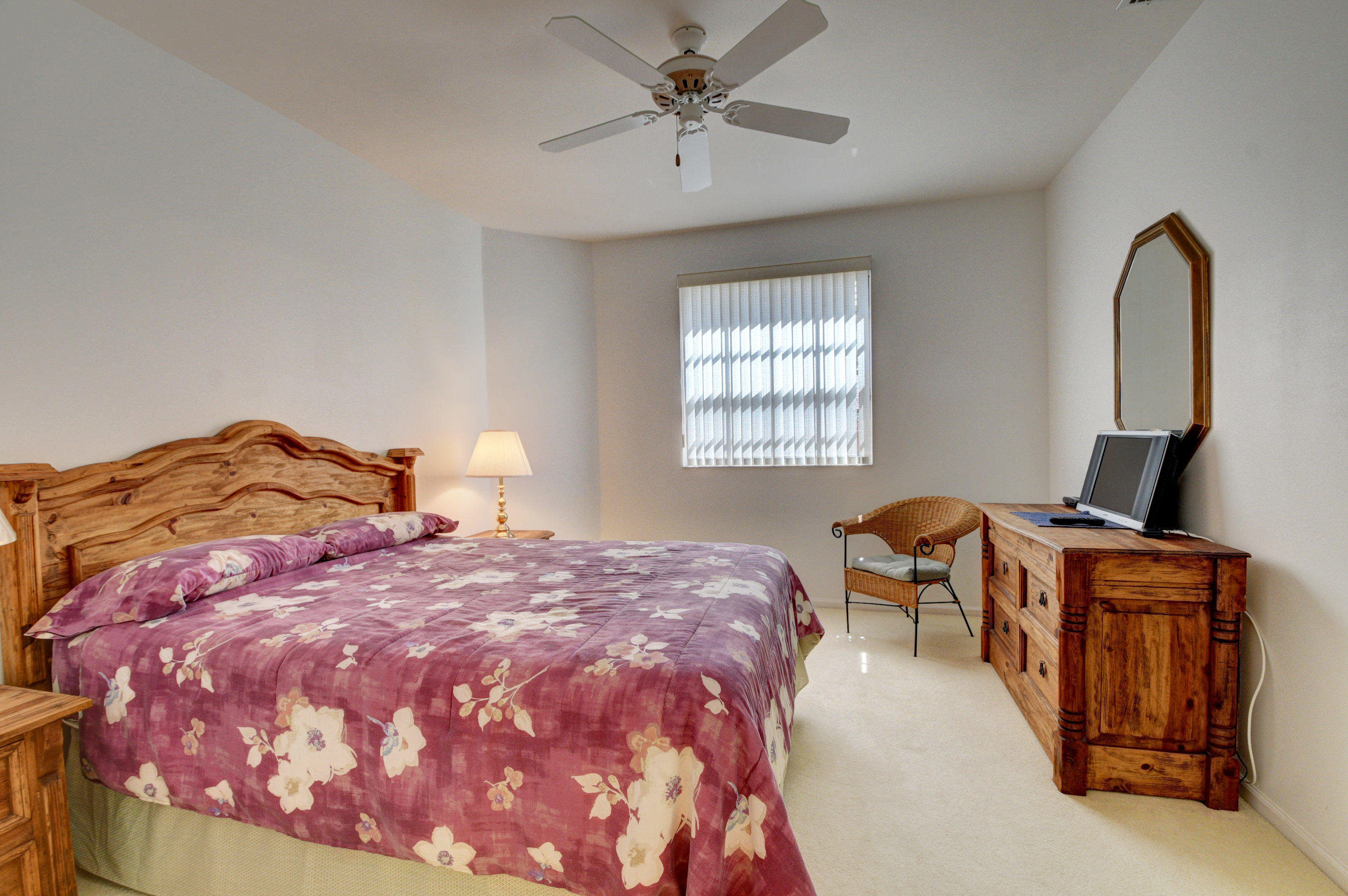 6481 Via Rosa Boca Raton, FL 33433 - Photo 33 of 41 2nd bedroom