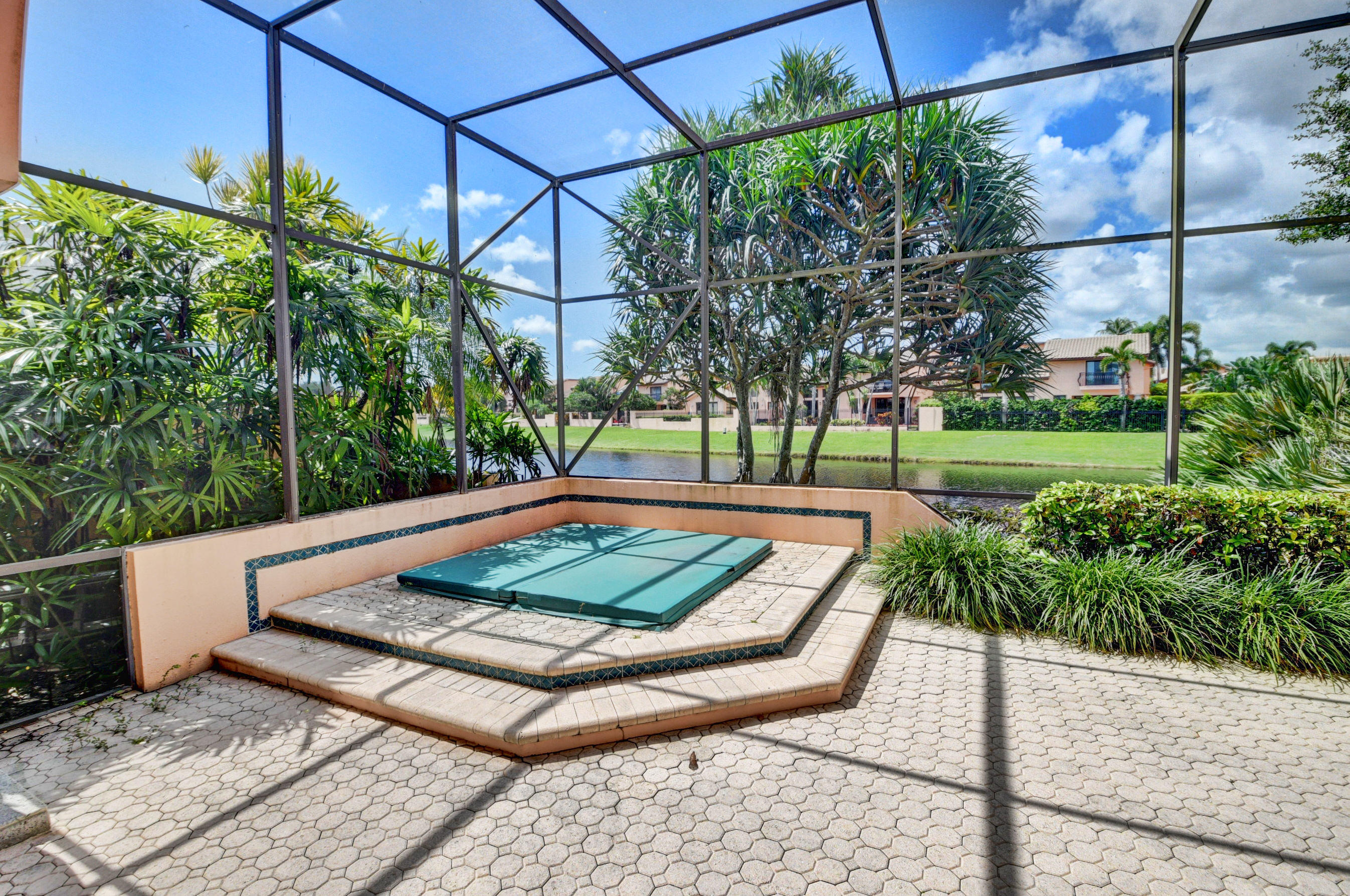 6481 Via Rosa Boca Raton, FL 33433 - Photo 38 of 41 patio