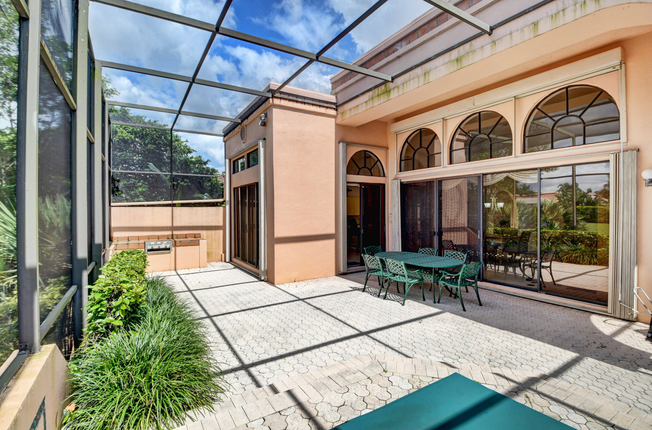 6481 Via Rosa Boca Raton, FL 33433 - Photo 41 of 41 patio