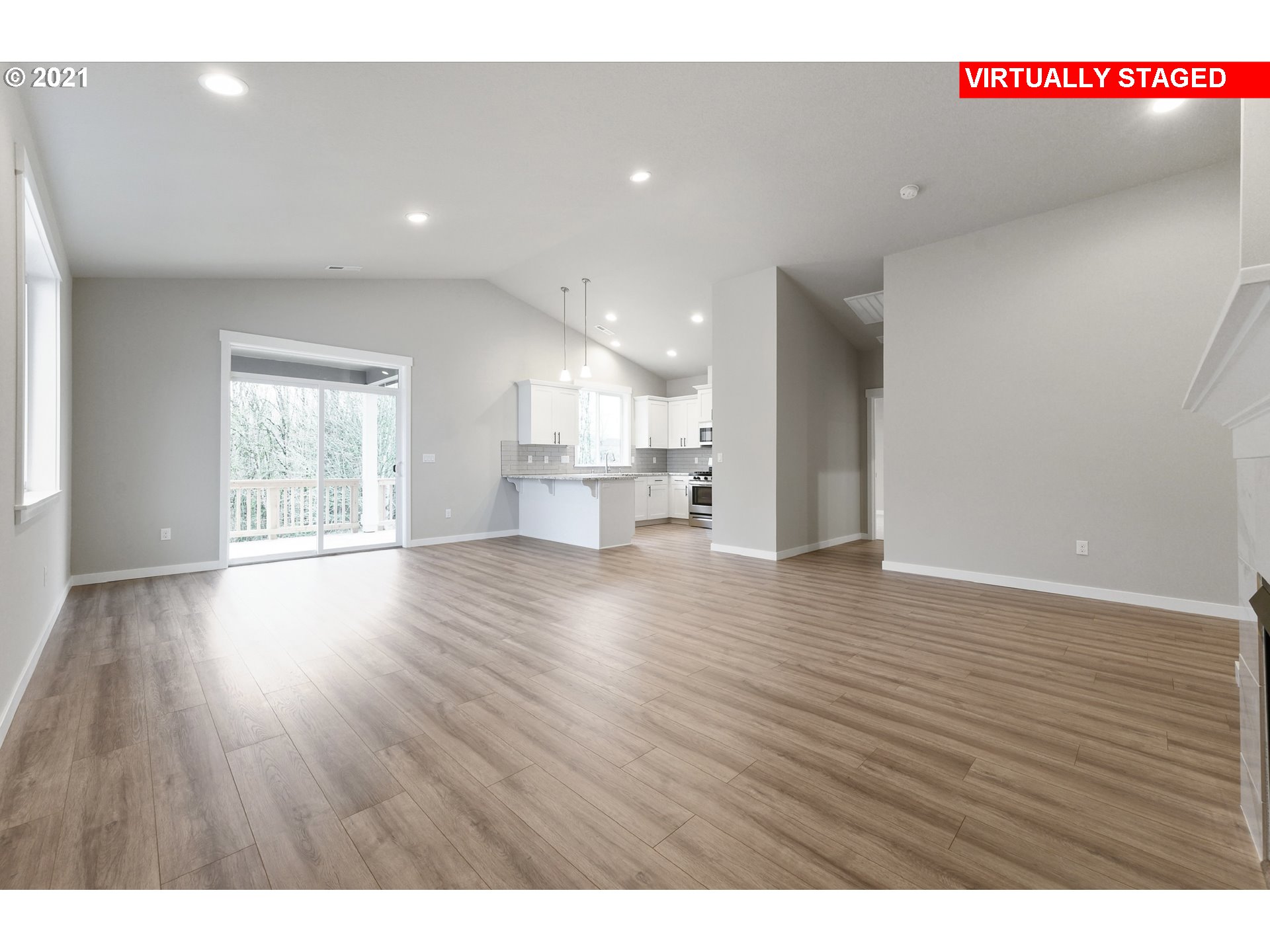 8528 North 5th Street, Unit LT31 Ridgefield, WA 98642 - Photo 11 of 31 a view of empty room with wooden floor